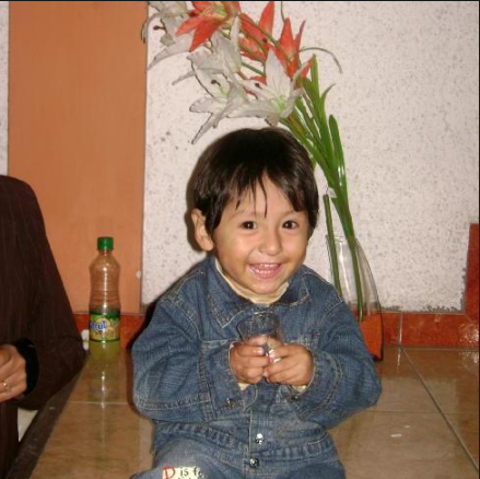 Carlos <em>H. | Breña</em>